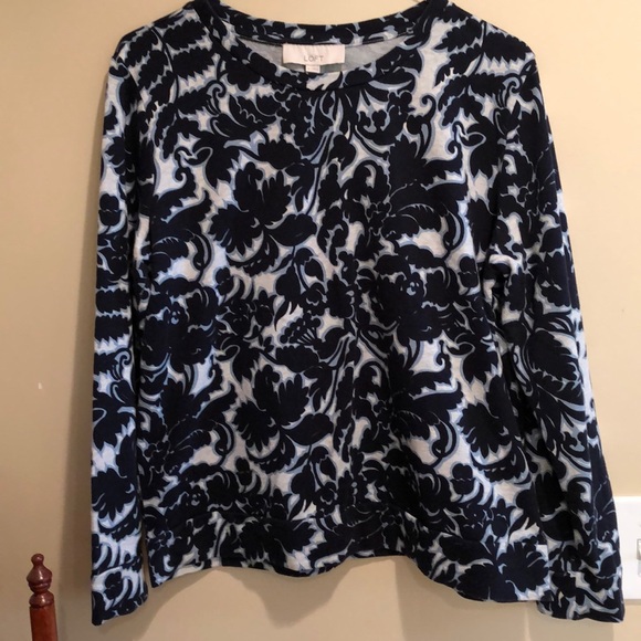 LOFT Tops - Loft Heavy Cotton Top